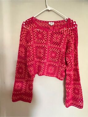 Le Lis Crochet Crop Top in Hot Pink Ombre